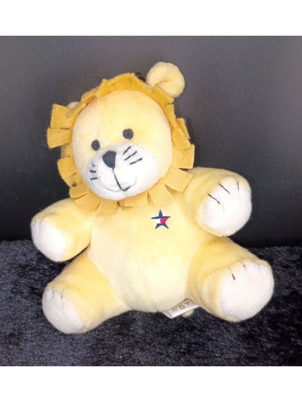 Tommy Hilfiger Baby Lion Rattle Plush Stuffed Animal Soft Toy Yellow Embroidered
